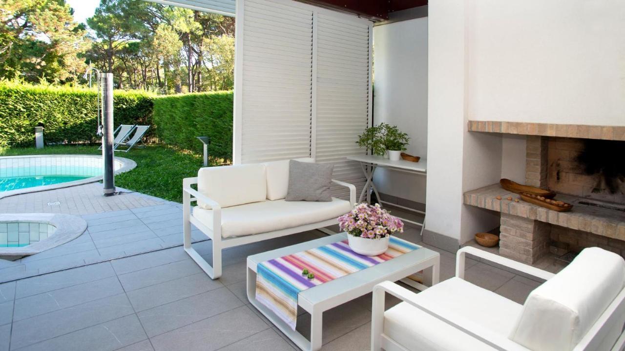 Villa Riva Beachfront Λινιάνο Σαμπιαντόρο Εξωτερικό φωτογραφία