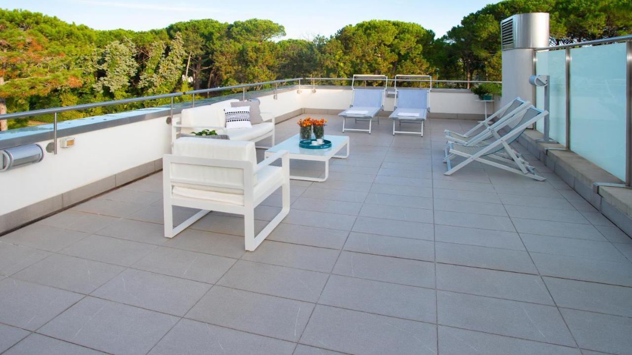 Villa Riva Beachfront Λινιάνο Σαμπιαντόρο Εξωτερικό φωτογραφία